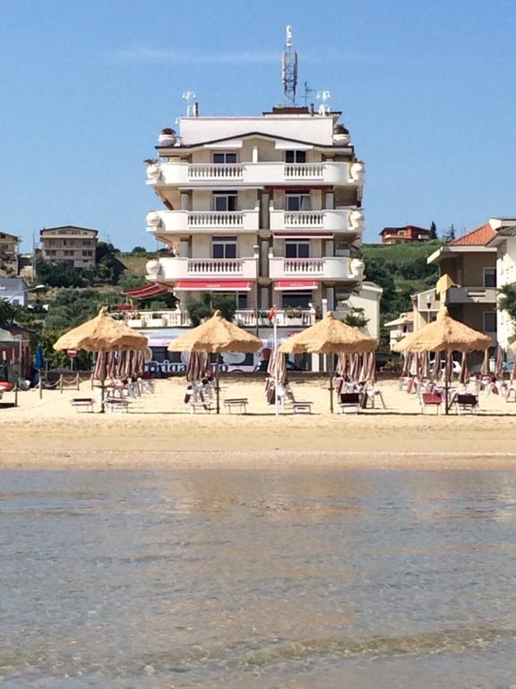 Hotel Guerra Francavilla Al Mare Exterior photo